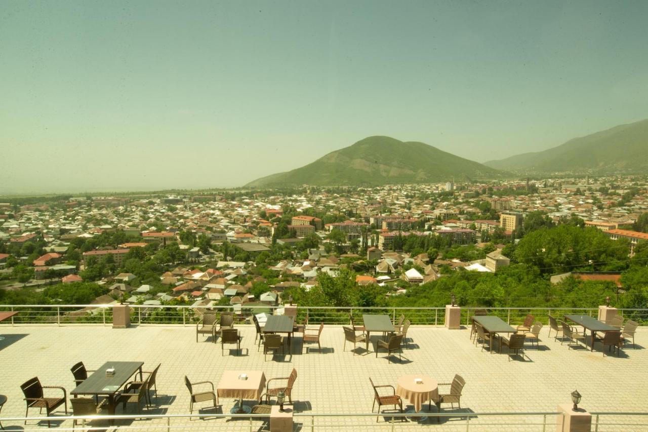 Ruma Qala Hotel Şǝki Exterior foto