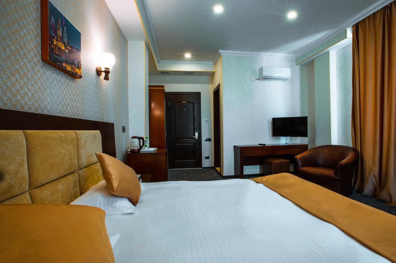Ruma Qala Hotel Şǝki Exterior foto