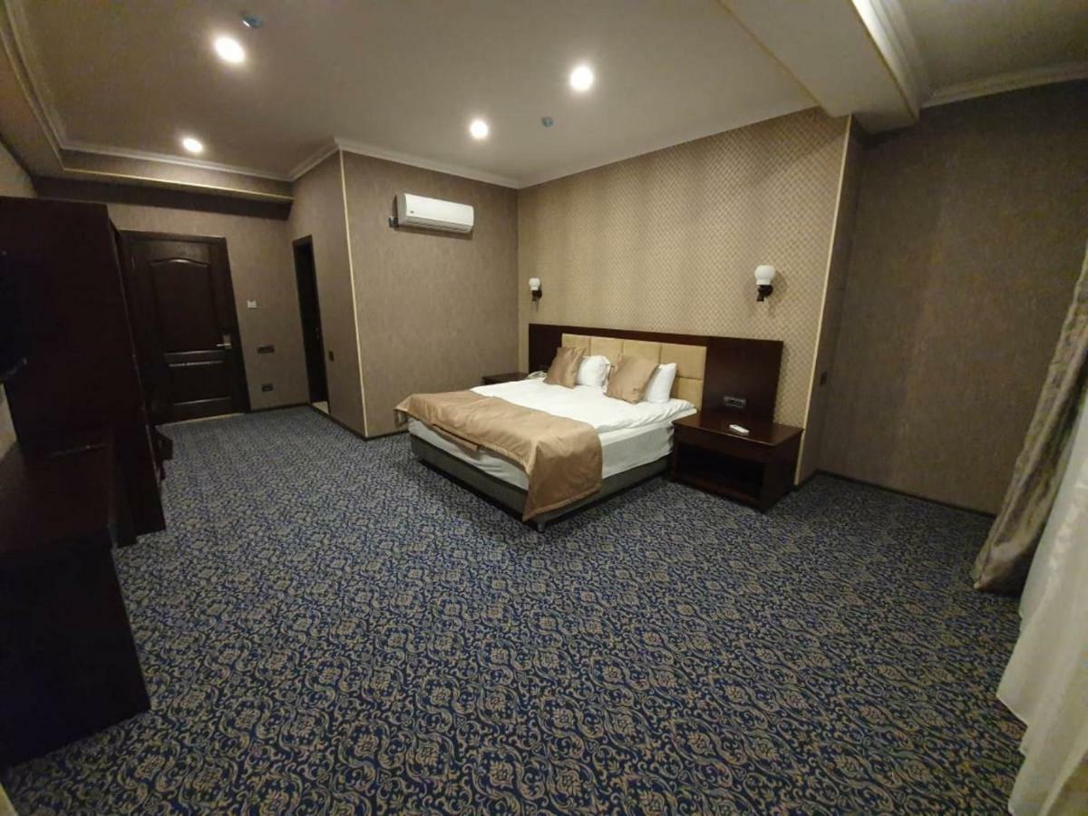 Ruma Qala Hotel Şǝki Exterior foto