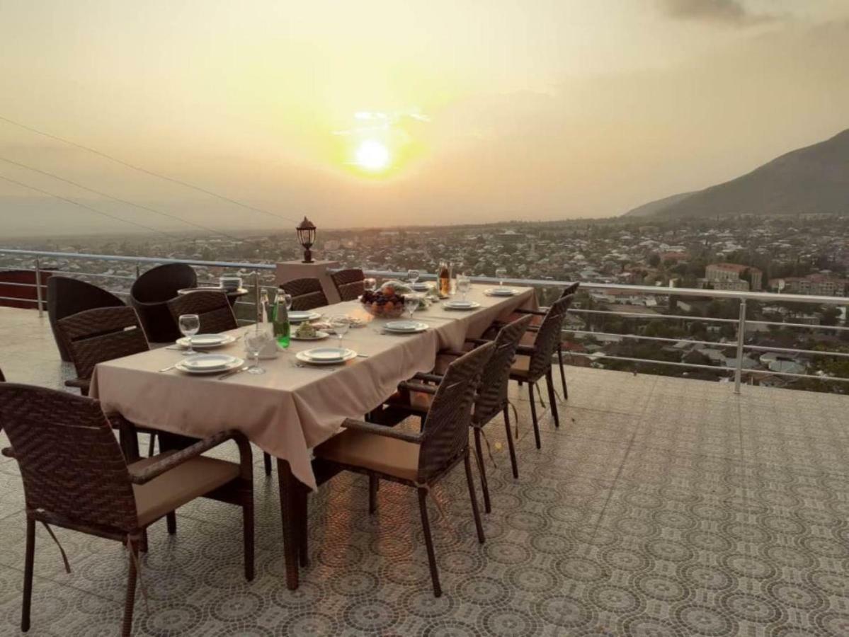 Ruma Qala Hotel Şǝki Exterior foto
